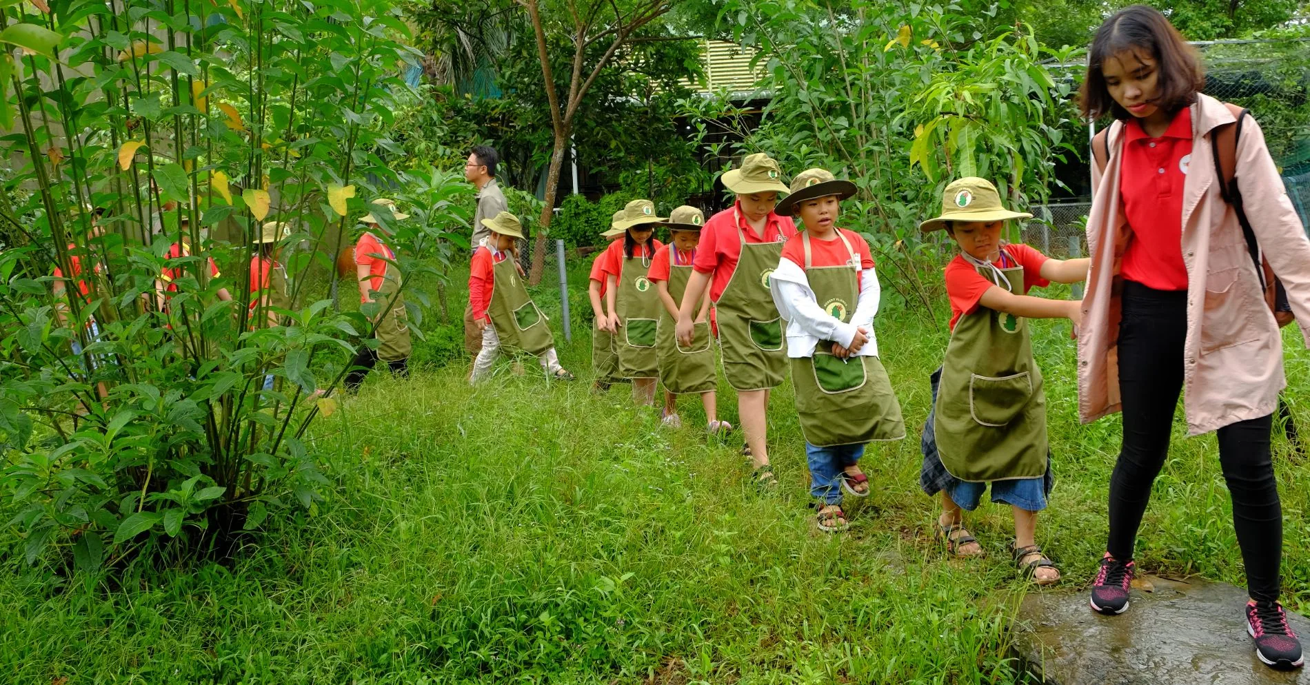 Thỏa sức vui chơi, trải nghiệm ngoài trời tại trường hè TOMATO 2022